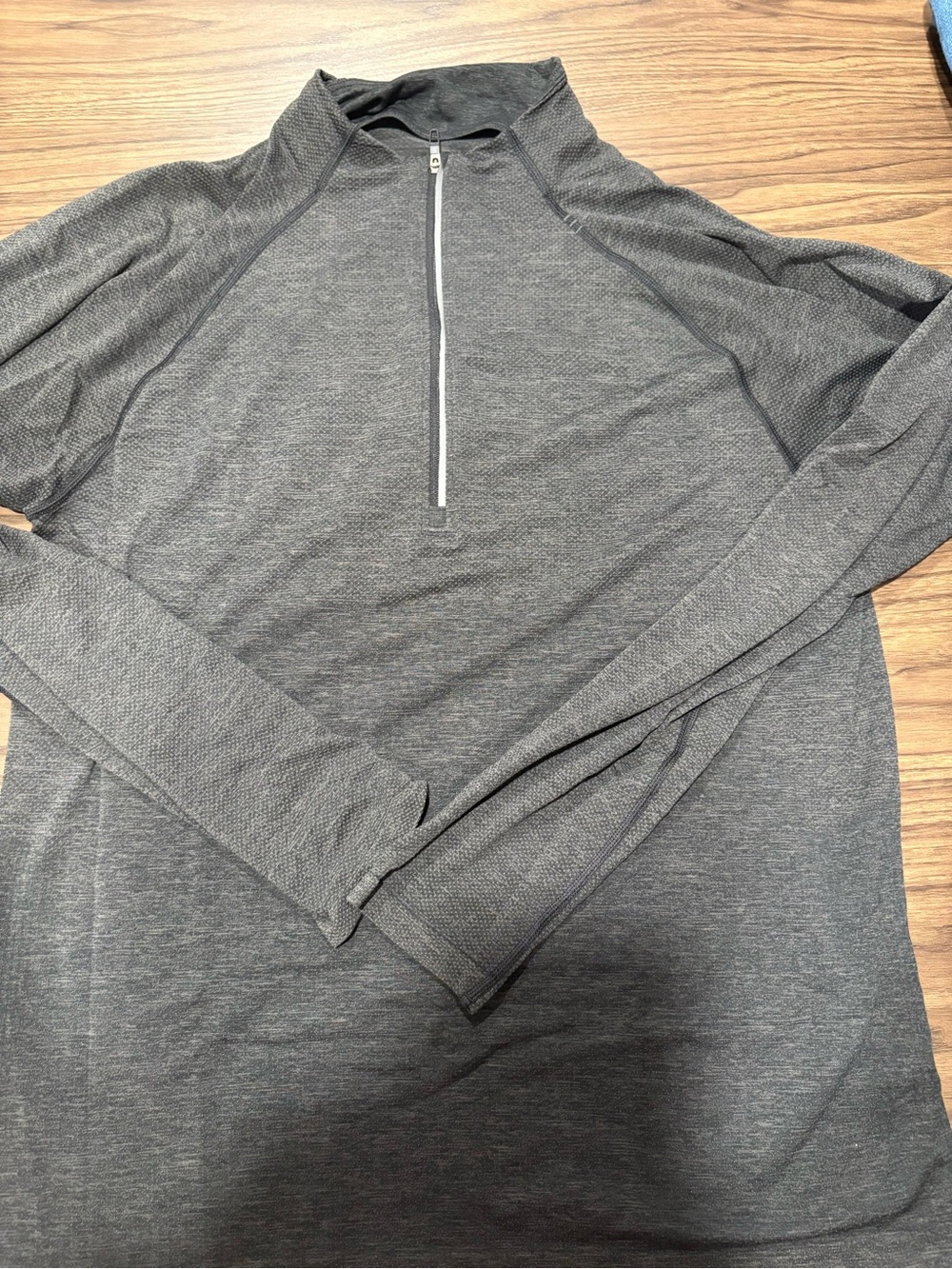 lululemon athletica Men's Charcoal Gray Half-Zip Pullover
